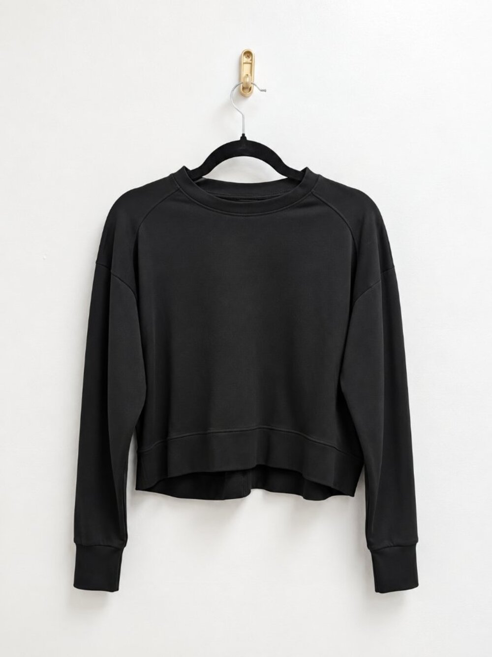 Sweaty Betty Cropped Black Pullover